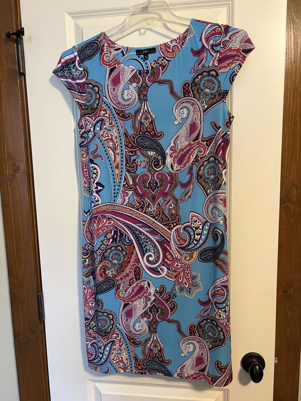R & K Women’s Paisley Sleeveless Knit Dress Sz M 36” length